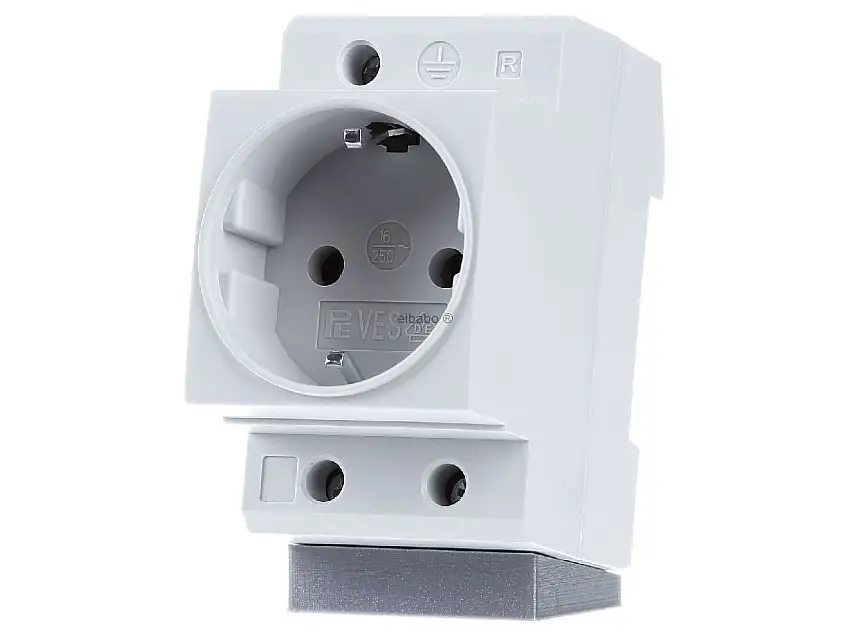 Verteiler-Einbausteckdose 1fach 6334787