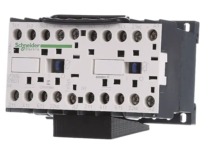 Wendeschütz, 3polig, 6A 24VDC LP2K0601BD3